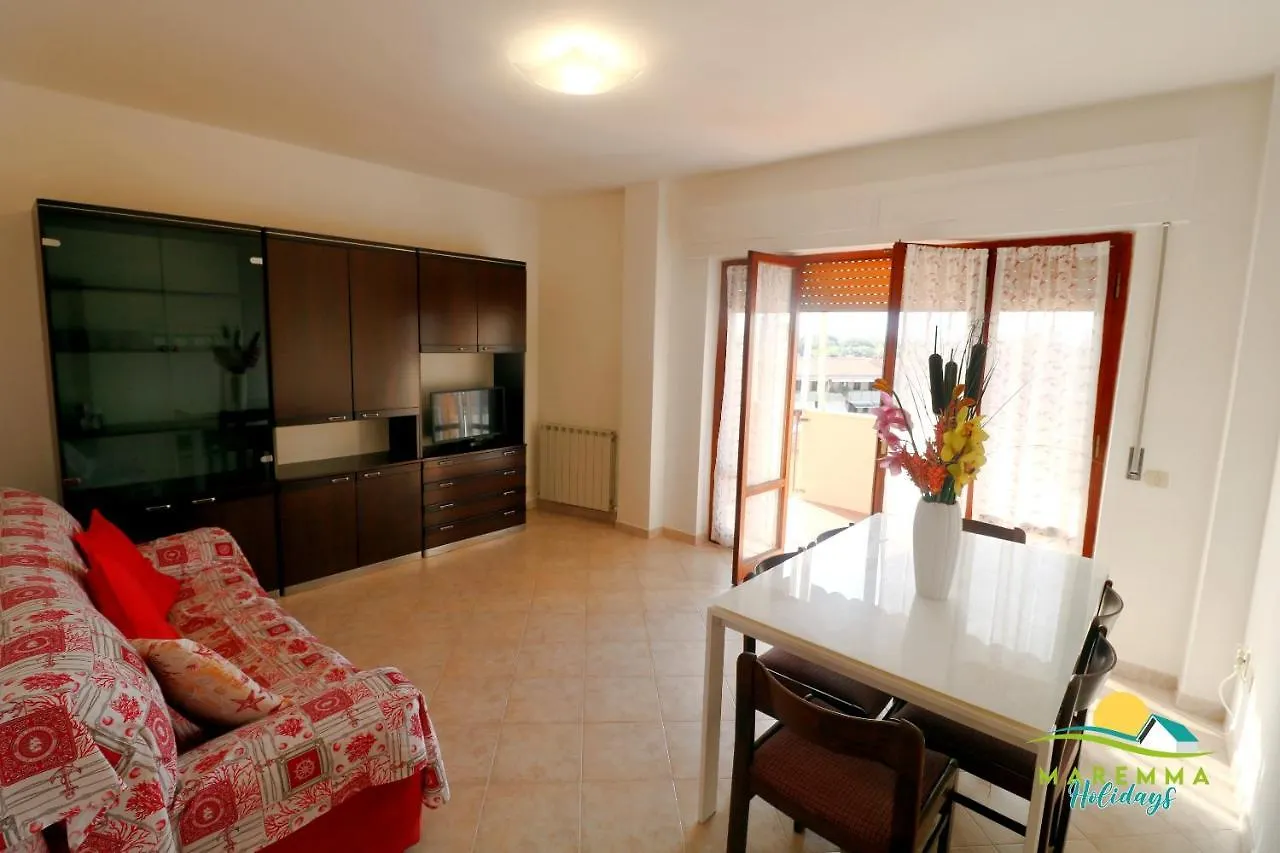 Maremma Holidays:San Leopoldo Apartment Follonica