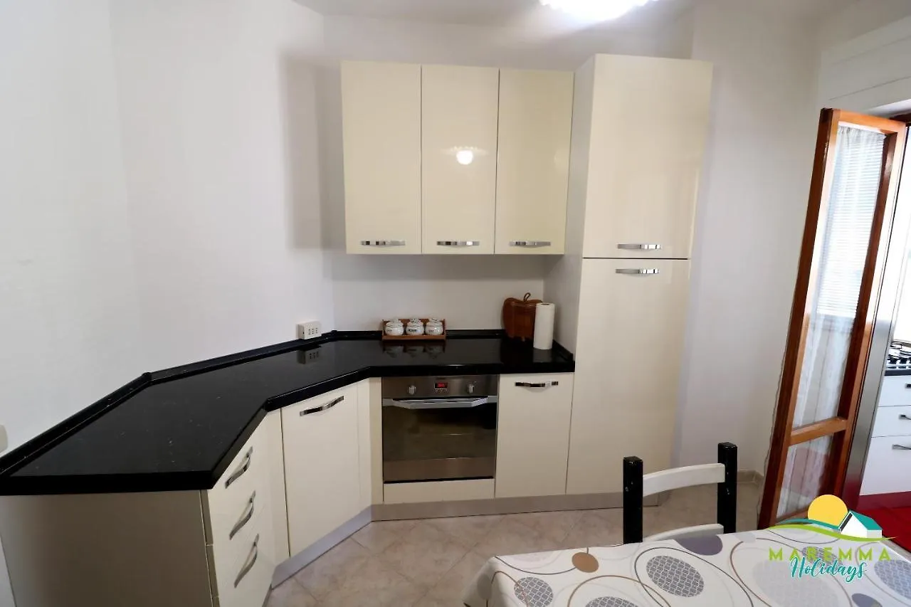 Maremma Holidays:San Leopoldo Apartment Follonica 0*,  Italy