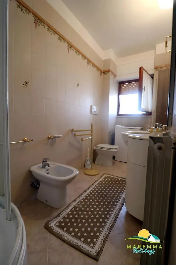 Maremma Holidays:San Leopoldo Apartment Follonica